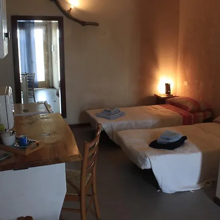 住宿加早餐酒店 Affittacamere Il Girasole *